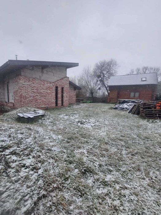 Продаж будинку в Брюховичах