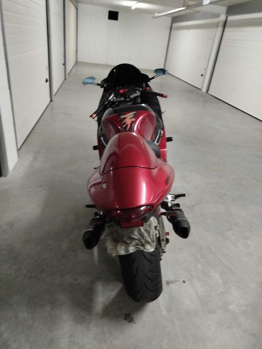 Suzuki Hayabusa GSX1300R 1999 | Akrapovic | Acessórios Originais