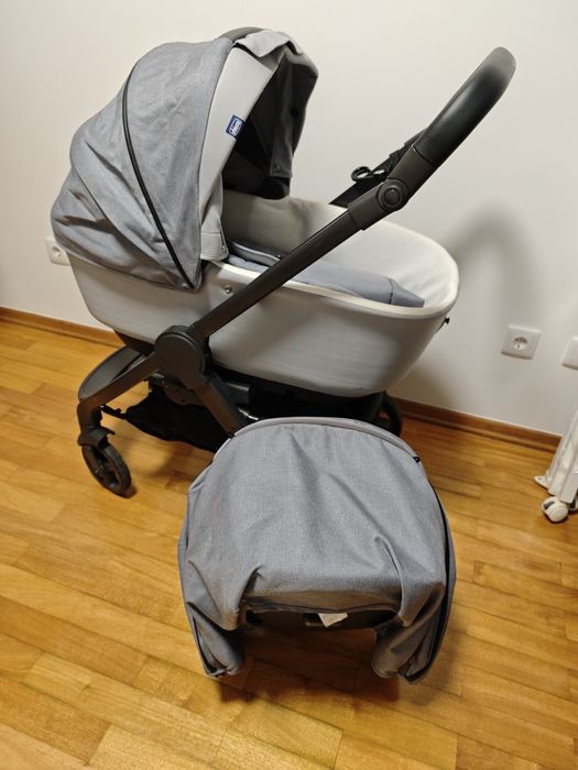 Carro carrinho bebé Chicco + alcofa