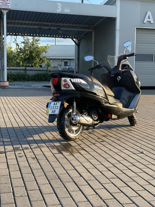 Скутер Yibeb YB150t-30