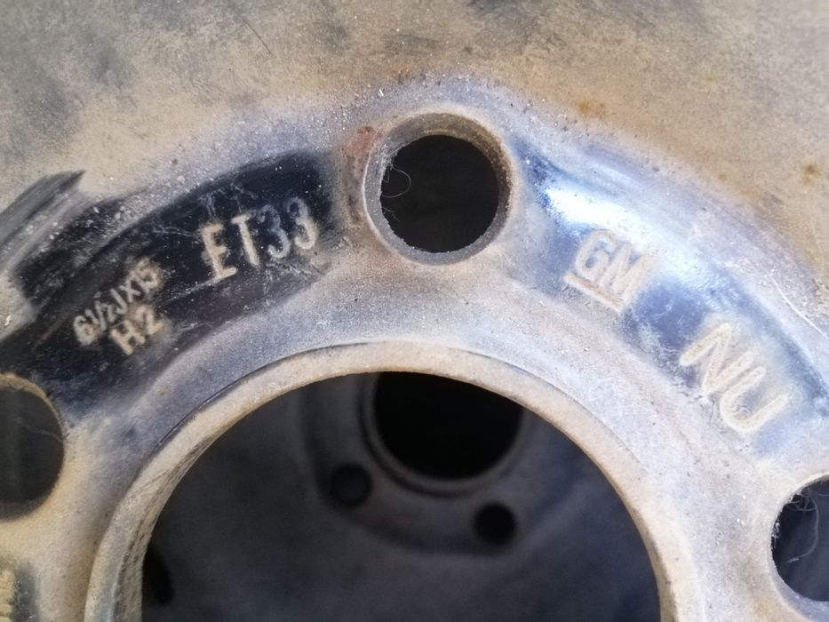 Резина 195/65 R15  шип на дисках ціна за 4