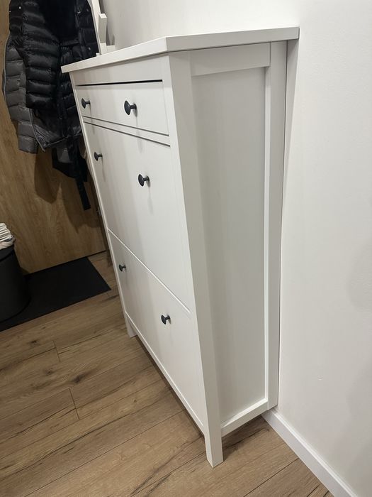 Szafka na buty 2 przegrody Hemnes Ikea biała
