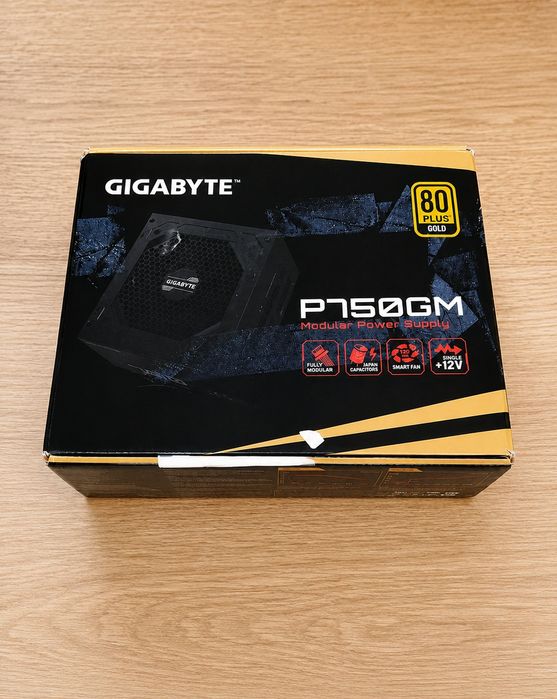 Zasilacz GIGABYTE P750GM 80 plus gold