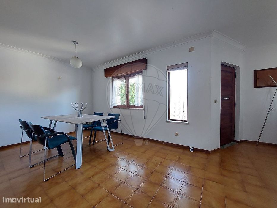 Moradia T3 para arrendamento
