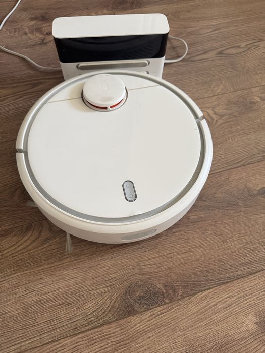 Робот-пилосос Xiaomi Mi Robot Vacuum Cleaner