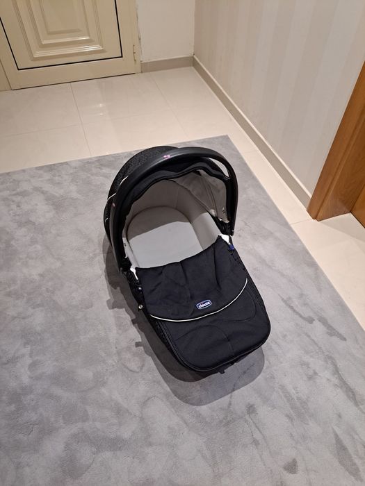 Alcofa de bebé da chico