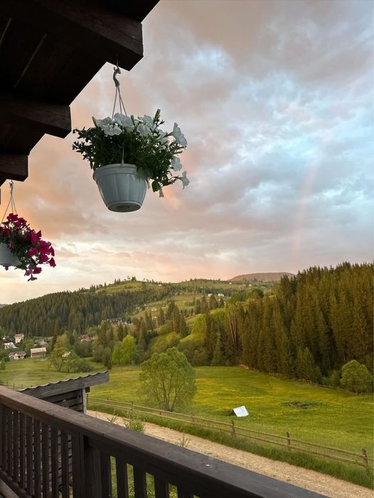 Відпочинок у карпатах котедж Яблуниця