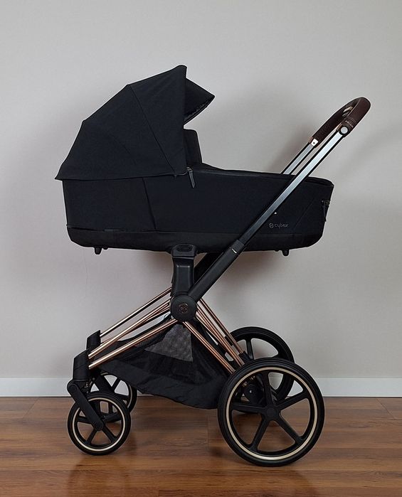 WYJĄTKOWO ZADBANY   Cybex Priam 4.0  . Wózek 3w1. Fotelik Cybex .