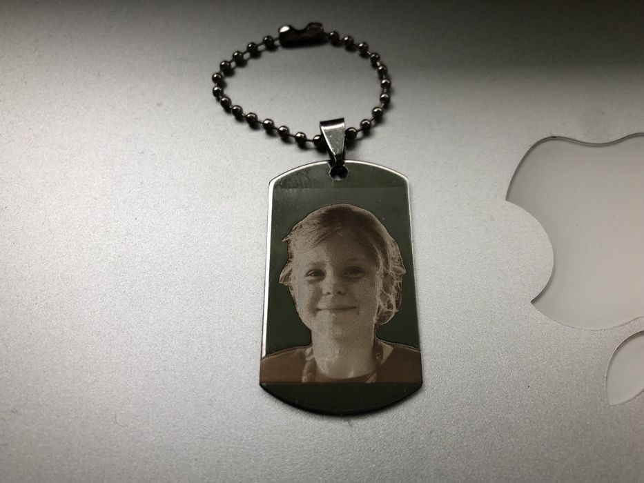 Nieśmiertelnik , Grawer Stalowy ze Zdjęciem