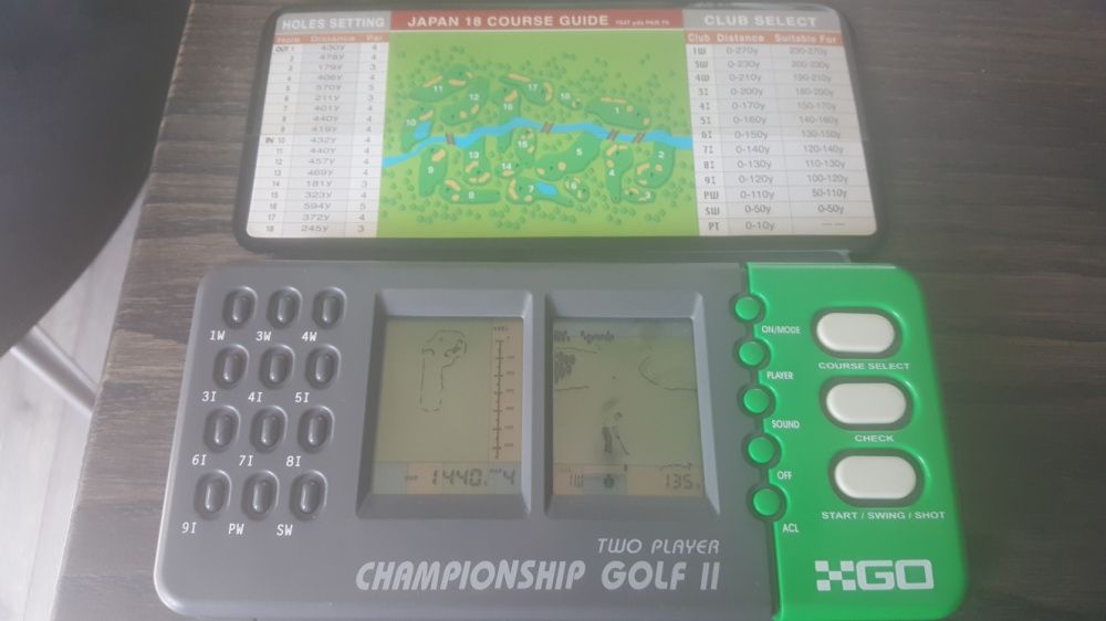 Organizer Sharp + gra retro 'golf'