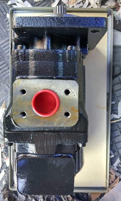 Pompa hydrauliczna case 580sk