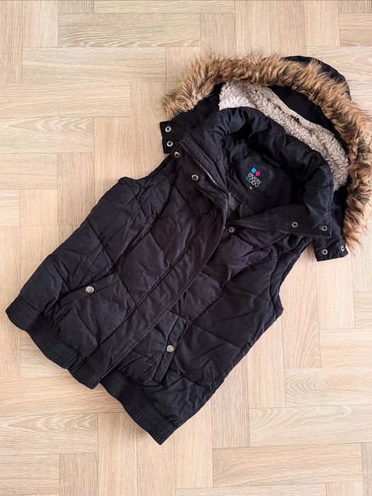 Безрукавка, жилетка