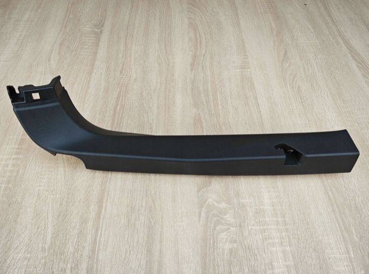 BMW G26 i4 водостоки задние накладка крышки багажника