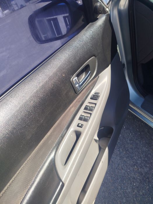 Продам автомобіль Mazda 6
