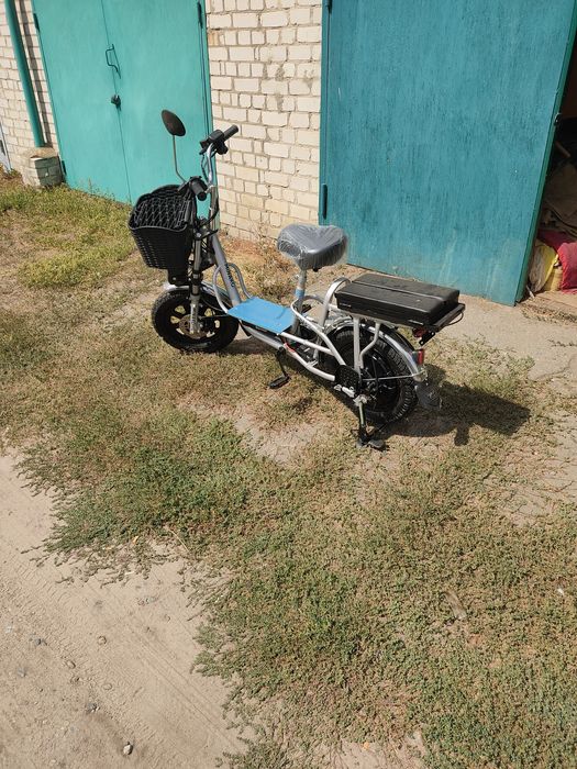 Єлектромопед MINAKO Monster PRO