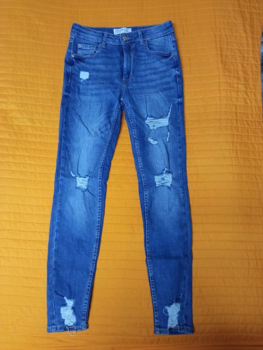 Джинси   в гарному стані