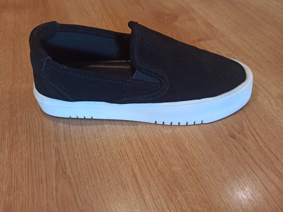 Продам нові жіночі мокасини STEVE MADDEN 37 розміру