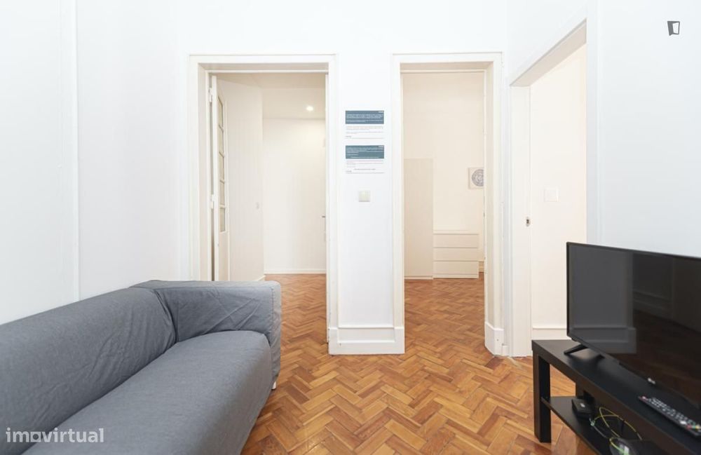 Quarto - localizado em Lapa Lisbon