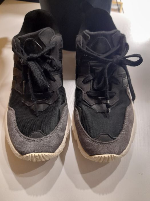 Buty sportowe Adidas roz.39 I/3