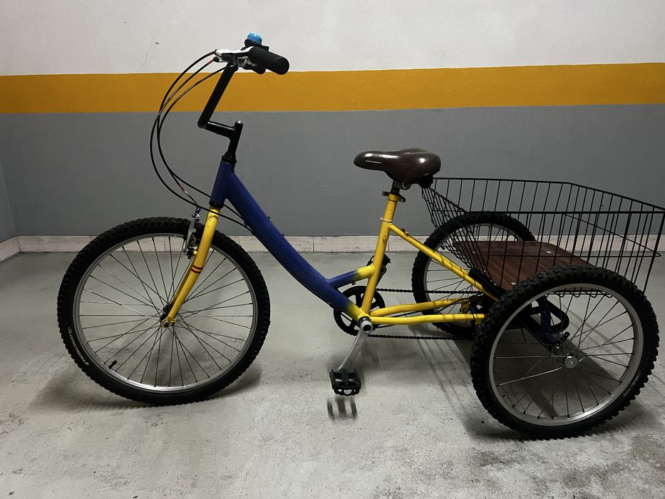 Triciclo para adulto
