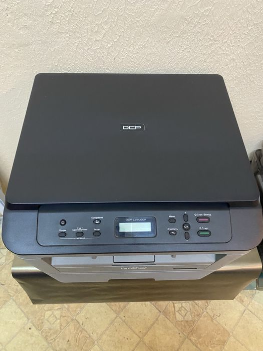 Многофункциональное монохромное лазерное устройство BrotherDCP-L2520DW