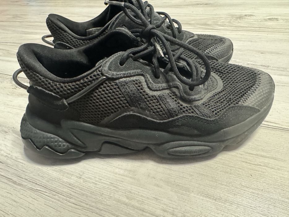 Adidasy on weego Adidas 38,1/2  uniwersalne tanio