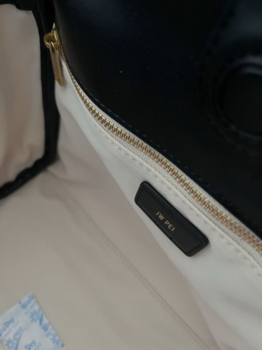 Сумка JW PEI Linda Tote Bag - Black Canvas нова