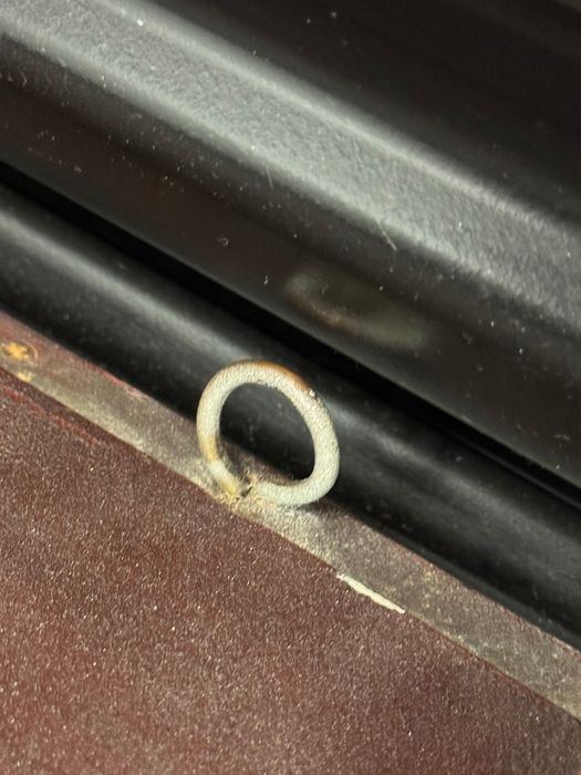 Prateleira rústica antiga, pintada à mão