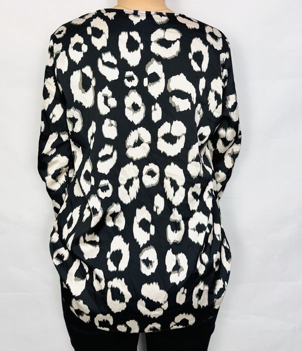 Czarna bluzka z beżową panterką L 40