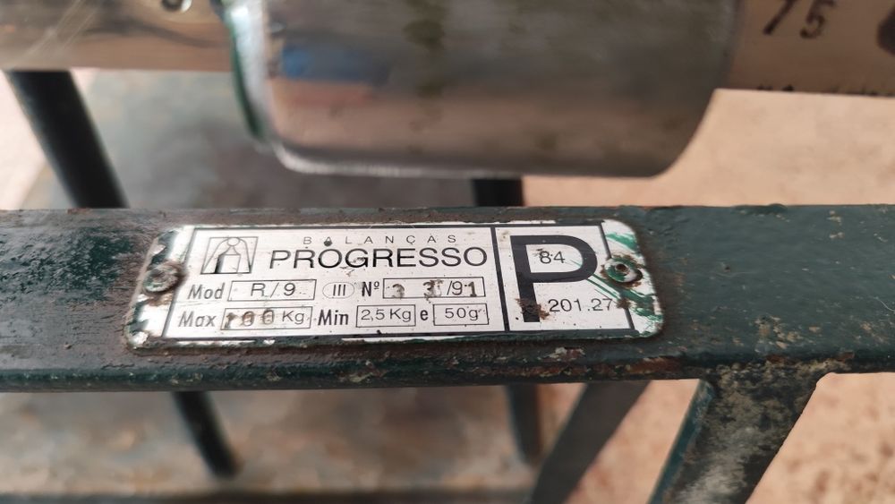 Balança  decimal antiga Progresso