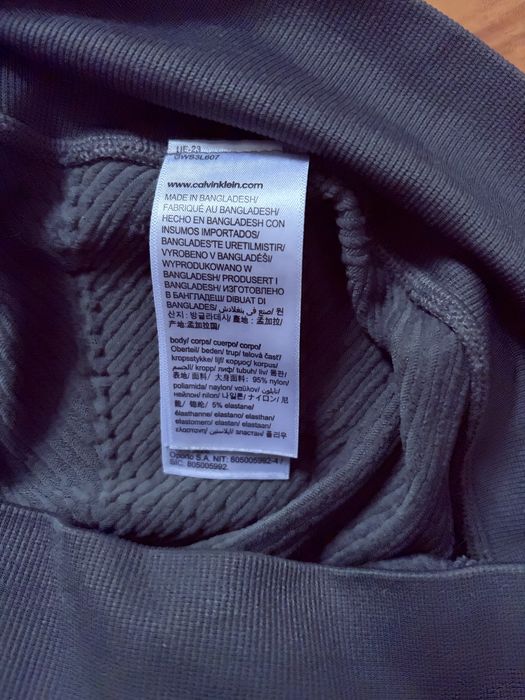 Legginsy Calvin Klein rozmiar M kolor morski stan nowy bez metki