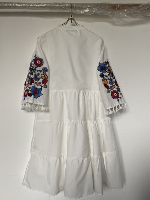 Плаття вишиване вільного крою