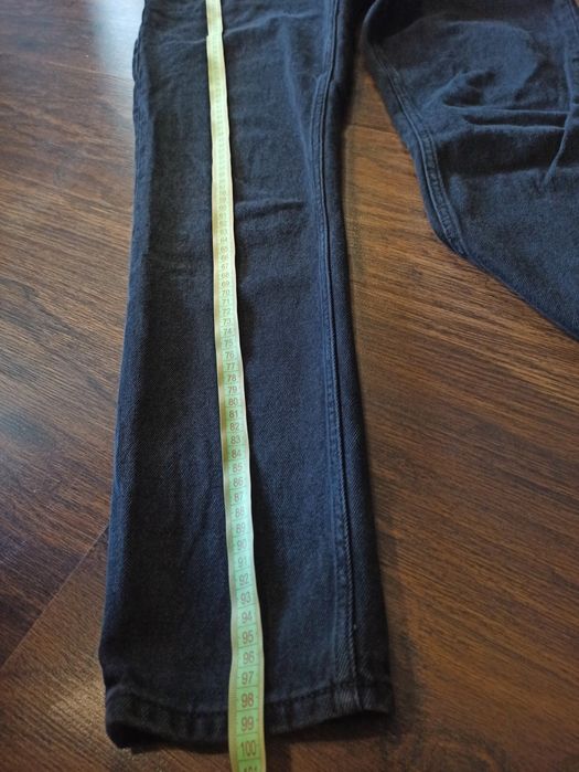 Продам джинси ZARA