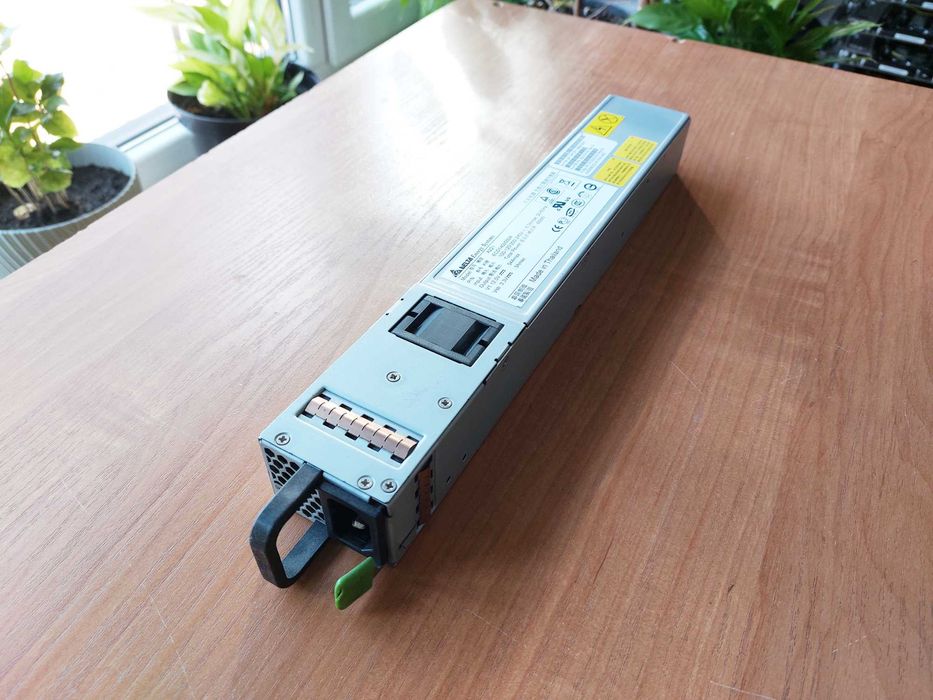 Zasilacz 12V 54A 658W DELTA A221