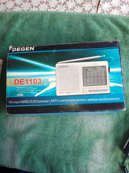 Продам радио приемник DEGEN  DE 1103 PLL.