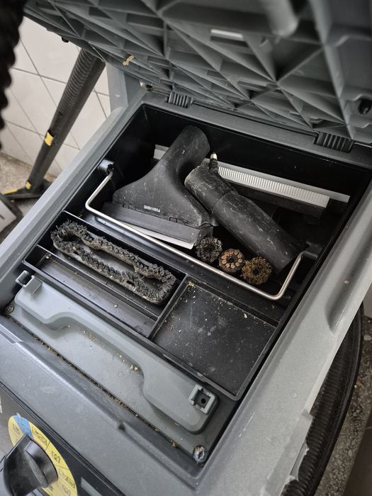 Sprzedam odkurzacz parowy karcher sgv 8/5