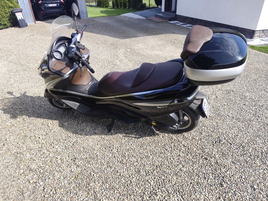 Piaggio x10 125cm3