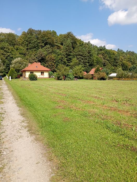 Sprzedam cztery piękne działki budowlane w Bieszczadach