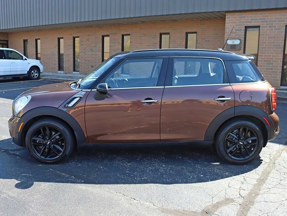 MINI Cooper Countryman      2013