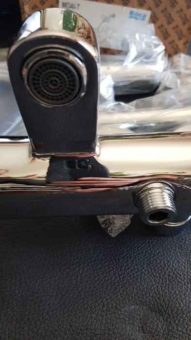 Torneira termostática ROCA, com acessórios