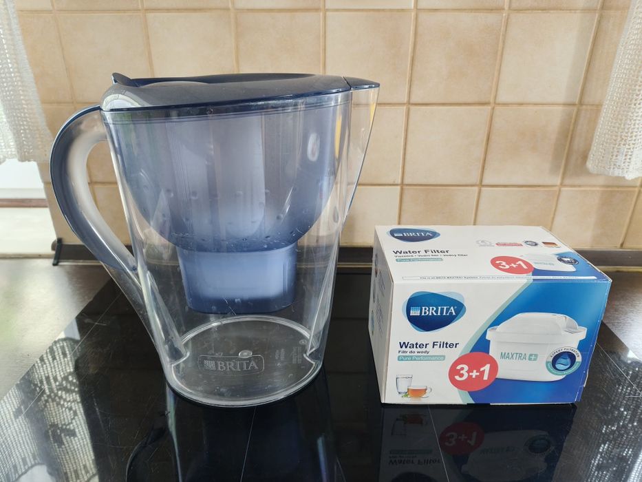 Dzbanek BRITA używany