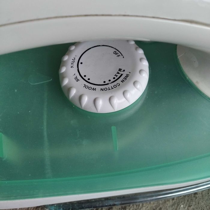 Праска утюг ВІТЕК