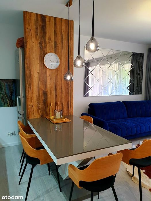 Przestronne mieszkanie z balkonem i garażem w apartamentowcu