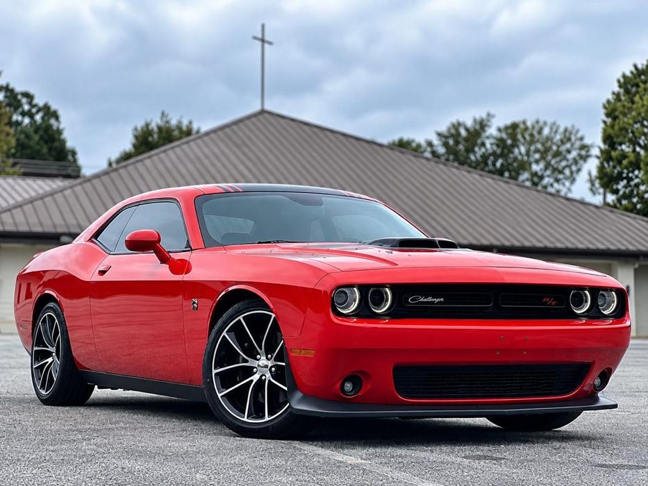 Dodge Challenger
