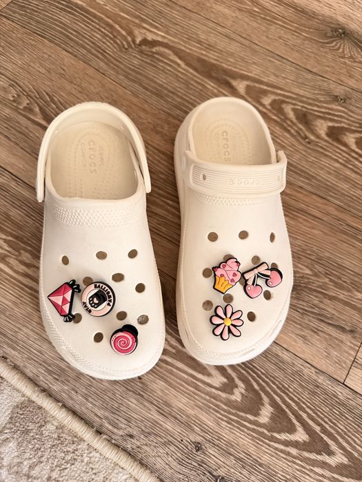 ТЕРМІНОВО! крокси сабо , crocs , M3-W5 р , 35-36