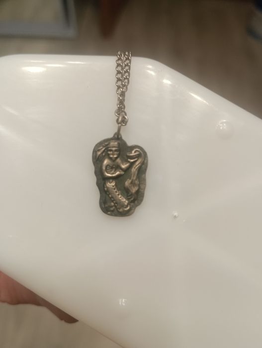 Продам срібло різне