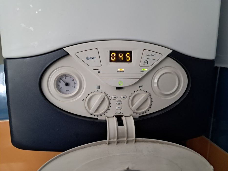 Piec gazowy Ariston Class 24 CF dwufunkcyjny