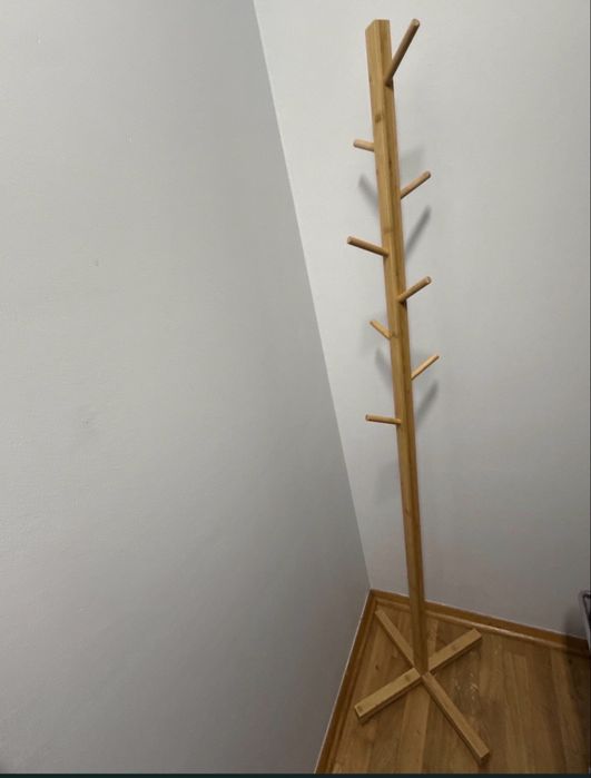 wieszak stojący  jysk