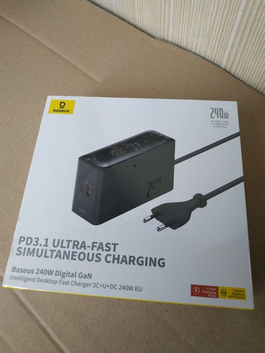 BASEUS  240W GAN . Потужний зарядний пристрій. ORIGINAL!