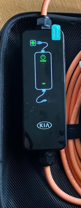 Зарядне до електромобілля